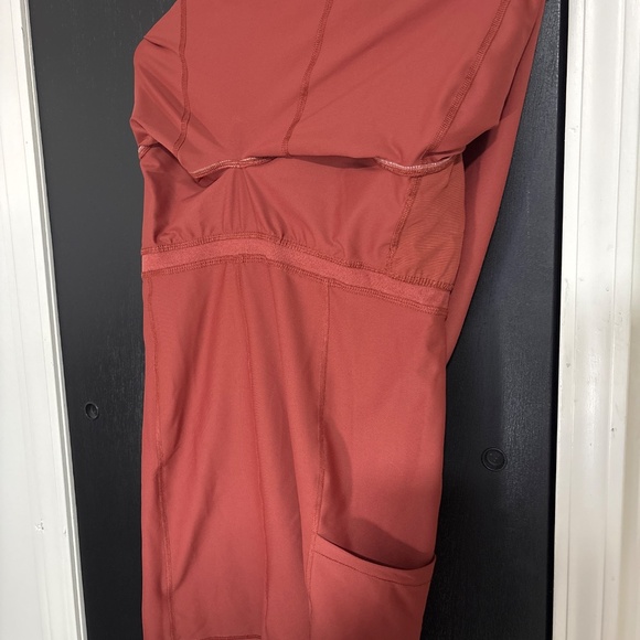 Old Navy Powersoft active dress - Picture 4 of 6